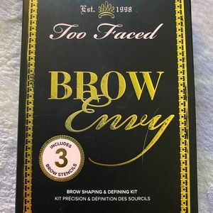 Too Faced Brow Envy Brow Shaping & Defining Kit